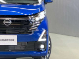 【ハイビームアシスト】暗い道も対向車のライトや周辺の明るさに合わせてハイビームとロービームを自動切り替え★