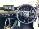 【Honda SENSING】いつもの道で、高速道路などで、安心・快適な運転を支援します。先進の安全運転機能システム搭載。