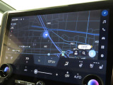 メーカー装着の14インチディスプレイオーディオを装備しております。