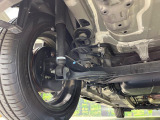 お車を安心してお乗りいただく為には、足回りの定期点検が欠かせません。サービスサポート(有償保証)では無料点検もご提供しており、安心のカーライフをお過ごしいただけるサポート体制が整っています。