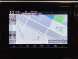 ナビゲーションはフルセグTV、インターナビ対応のGathers純正メモリーナビを搭載しています。Bluetoothオーディオ機能がありますので、スマートフォンなどの音楽も再生できます。
