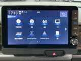 メモリーインターナビ付いています。スマートフォンとの連動も可能です。