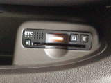 【ETC車載器】もはや必須アイテムのETCを搭載!高速道路のご利用時にとても便利!わずらわしい料金所での現金支払いが不要となりスムーズに通過できます♪