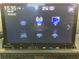 メモリーインターナビ付いています。スマートフォンとの連動も可能です。