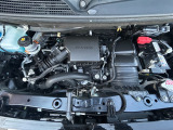 エンジンルームの画像です。クリーニング専門スタッフが見事にキレイにしてくれます!