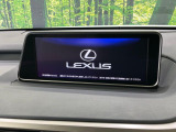 【メーカー純正ナビ】インテリアに溶け込むスタイリッシュな「専用設計」メーカーナビを装備♪視認性や操作性など基本性能にも優れ、より上質なカーライフをお楽しみいただけます。