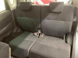 お車の状態をしっかりとお伝えするために1台の車両に付き40枚以上の画像を用意しております。外装はもちろん、室内の装備やお車の特徴などごらんください。