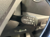 【レーダークルーズコントロール】高速道路での長距離走行が楽に!!自動で速度を保つクルーズコントロールが、衝突軽減システムと連携し、前方の車両を感知して車間を保つように速度調節してくれます!!