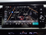 ホンダ純正ナビなのでダッシュボードにスッキリと収まっています。ナビの案内があれば土地勘の無い所でも道に迷わず安心!見知らぬ土地へのドライブも一層楽しくなります!