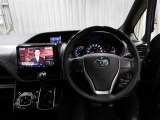 運転席に座ると☆こんな感じです♪