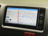 【ナビゲーション】目的地までしっかり案内してくれる使いやすいナビ。Bluetooth接続すればお持ちのスマホやMP3プレイヤーの音楽を再生可能!毎日の運転がさらに楽しくなります!!