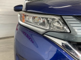 明るくて長寿命のLEDヘッドライト採用