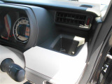 運転席側カップホルダー