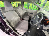 運転席シート廻りは使用感も少なく、良好な状態となっています。丁寧に使われていたことがよくわかりますね。