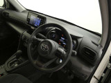 視界も広々で見晴らしの良い運転しやすいコックピットです。