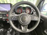 【純正革巻きステアリング】上質な革を使用することで、手にしっかり馴染みとても運転しやすいハンドルです♪