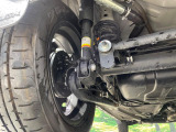 お車を安心してお乗りいただく為には、足回りの定期点検が欠かせません。サービスサポート(有償保証)では無料点検もご提供しており、安心のカーライフをお過ごしいただけるサポート体制が整っています。