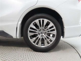 中古車の販売は原則として実車を見てからとさせて頂いております。是非見に来てください!