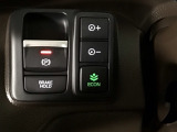 ★ECONスイッチ★ エコドライブを加速しよう!スイッチをONにすると、運転の仕方によるロスを抑え込み燃費をよくするようクルマが頑張ります(*^ー^*)燃費向上にチャレンジ♪