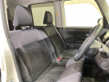 【4人乗り】ゆったりとした座り心地と、車内を広々と使える快適性に長けているので、快適な時間をお過ごしいただけます!