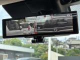 インテリジェントルームミラー装備 後ろの席に人が座っていたり荷物を積んでいてもしっかり後方視界を確保します!