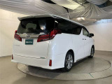 ロングラン保証付き。トヨタのお店で中古車をお買い上げいただいたすべてのお客様に安心快適なカーライフをお約束する1年間の保証です。