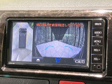 【パノラミックビューモニター】専用のカメラにより、上から見下ろしたような視点で360度クルマの周囲を確認することができます☆死角部分も確認しやすく、狭い場所での切り返しや駐車もスムーズに行えます。
