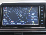純正7インチメモリーナビ付です。Bluetooth接続、CD・DVD再生、フルセグTVの視聴が可能です!
