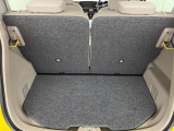 普段のお買い物や通勤、送迎等に十分な荷室スペースを確保しております。セカンドシートを倒すと、大きな荷物の積載も可能です♪