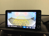 【バックカメラ】リバースにするだけで映ります、後方の安全確認や、狭い駐車場での車庫入れ、雨の日や夜間など視界の悪い時に便利です!安全にバックする為には欠かせない装備です。