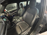 ◆LIBERALAは、輸入車選びの新たなスタイルを提案するインポート・セレクト・ブランドです。オーナー様となる方がクルマから直接感じる感性を第一にした、最良の一台との出会いをコーディネートいたします。