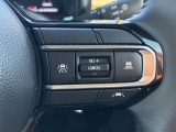 【レーダークルーズコントロール】前方の車両に合わせて加減速を自動制御するレーダークルーズコントロール。渋滞や高速道路での運転負担を軽減し、快適なドライブを提供します。