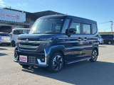 当店は常時100台の在庫を展示しており、県内随一規模のハイブリッドカー専門店です。