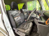 運転席シート廻りは使用感も少なく、良好な状態となっています。丁寧に使われていたことがよくわかりますね。