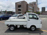 視界の良さなど、いつでも安心して運転できるようにドライバーをサポートします。