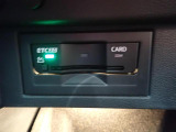 グローブBOX内にビルトインタイプETC(DSRC)を装備!!