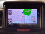 ナビゲーションはフルセグTV対応のGathers純正メモリーナビを搭載しています。Bluetoothオーディオ機能がありますので、スマートフォンなどの音楽も再生できます。