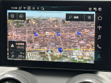 ●MMIナビゲーション『高解像度カラーディスプレイに、Bluetooth(R)接続によるハンズフリー通話機能を搭載しています。』
