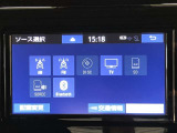 ラジオ、フルセグテレビ、CD再生、DVD再生、SD再生(音楽/動画)、SD録音(別途SDカードが必要です)、Bluetoothオーディオが使用可能です。詳しい仕様については展示店舗までお尋ねください。