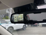 アラウンドビューモニター付きで車庫入れも楽々☆