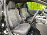 運転席シート廻りは使用感も少なく、良好な状態となっています。前オーナー様が丁寧に使っていたことがよくわかりますね。