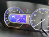 2014年登録モデルで、走行距離が127,000Kmですが、エンジンやミッションなどの機関に何ら問題は無く、安心してお乗り頂けます!