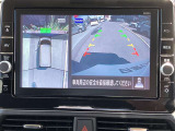 アラウンドビューモニター装備!空から見ているような映像によって不慣れな場所での車庫入れや縦列駐車等はもちろん狭い道でのすれ違いも安心♪