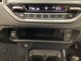 当店はサービス工場を併設する店舗です!納車前の整備は当然ながら納車後のメンテナンスも全てお任せ下さい!きっと満足のいくサービスをご提供いたします♪