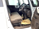 フィット性も良く、楽な運転姿勢を保てます。