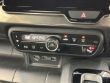 シートヒーターが付いています!寒い日に便利な装備ですね。
