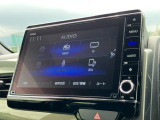 純正インターナビ付きでフルセグ・DVD再生・Bluetoothなど付いてとても便利な車両です♪