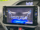 【BIG-Xナビ】人気の大画面BIG-Xナビを装備。専用設計で車内の雰囲気にマッチ!ナビ利用時のマップ表示は見やすく、テレビやDVDは臨場感がアップ!いつものドライブがグッと楽しくなります♪