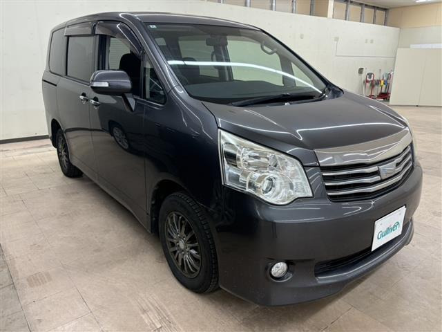 トヨタ ノア 