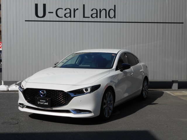 マツダ MAZDA3セダン 